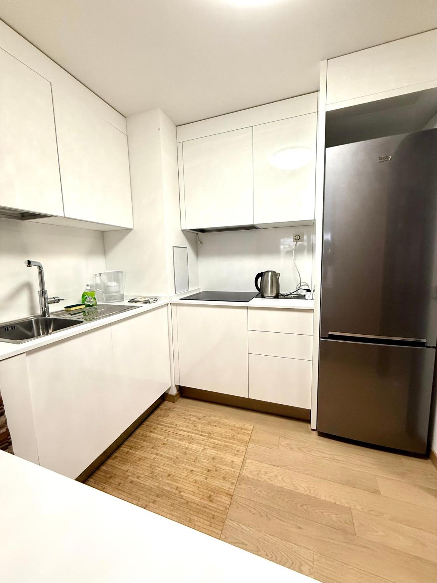 Monaco, Elegant & Quiet Renovated Apartment, In Fontvieille District, With Terrace & Pool, 15Min Walk To F1 Grand Prix Exteriör bild